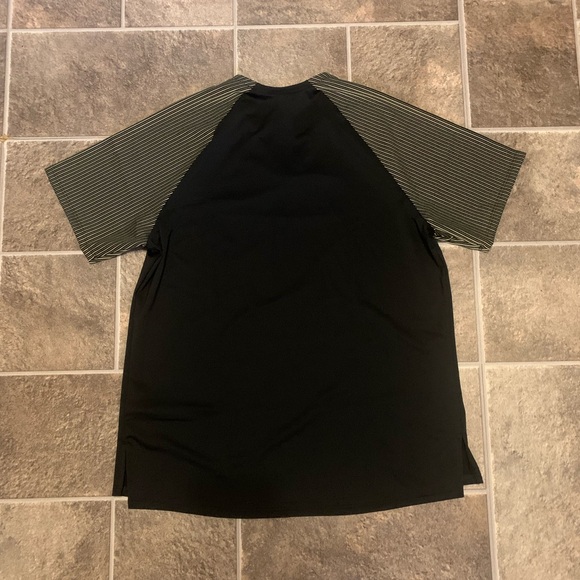 NIKE Pro Elite Shirt Gold Medal Track Made In USA 2022 CW2677-077 Women’s Large - Picture 7 of 7